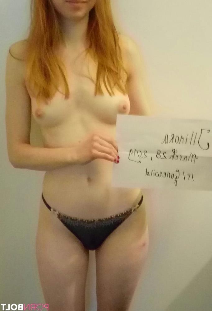25P Horny redhead Illimora