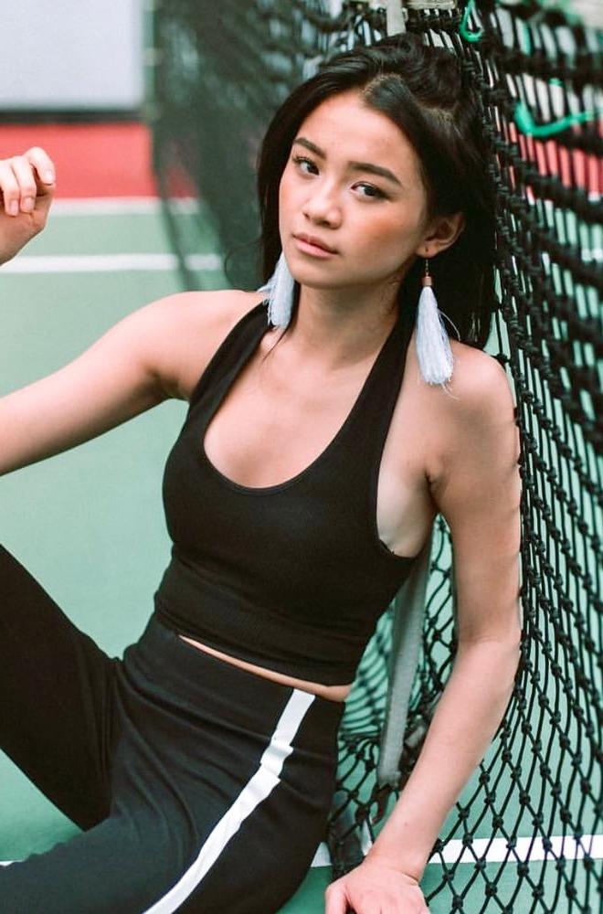 25P Gorgeous Indo Girl Sharon (non-nudes)