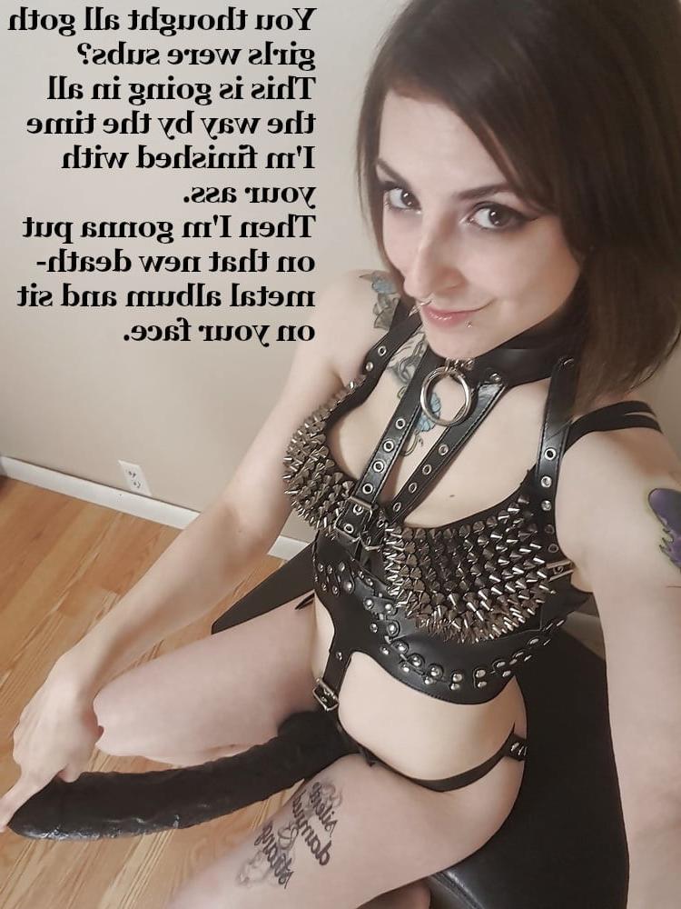 25P Real femdom pics and caps