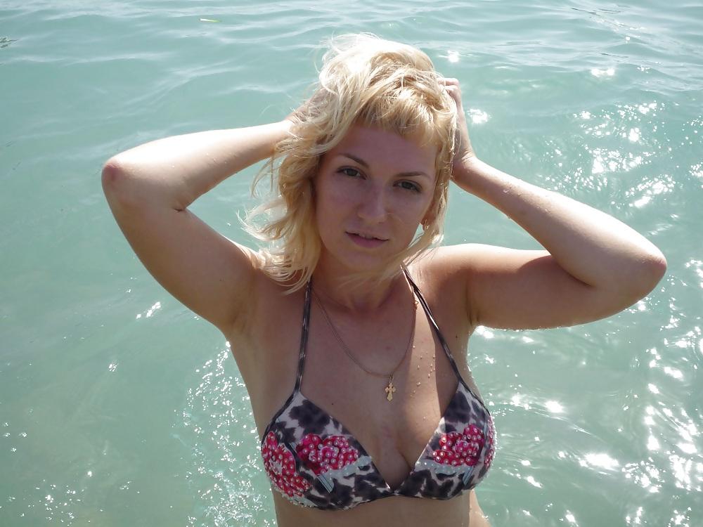 25P More turkish beach slut