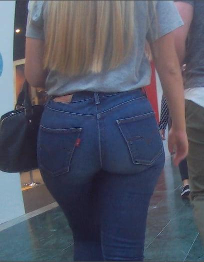 6P Turkish girl legendary hips