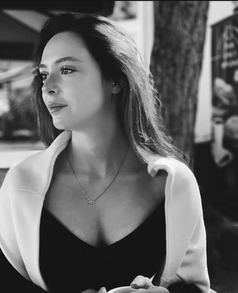 25P Turkish Sexy Newswoman