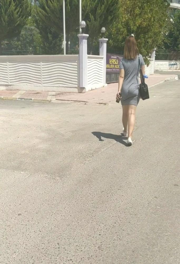 25P Turkish candid teens pantyline