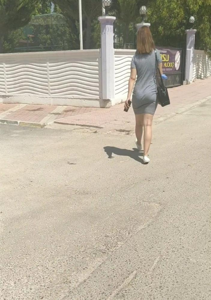 25P Turkish candid teens pantyline