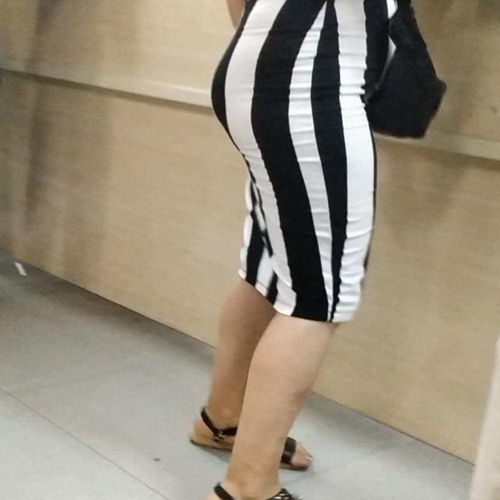 25P Turkish candid teens pantyline