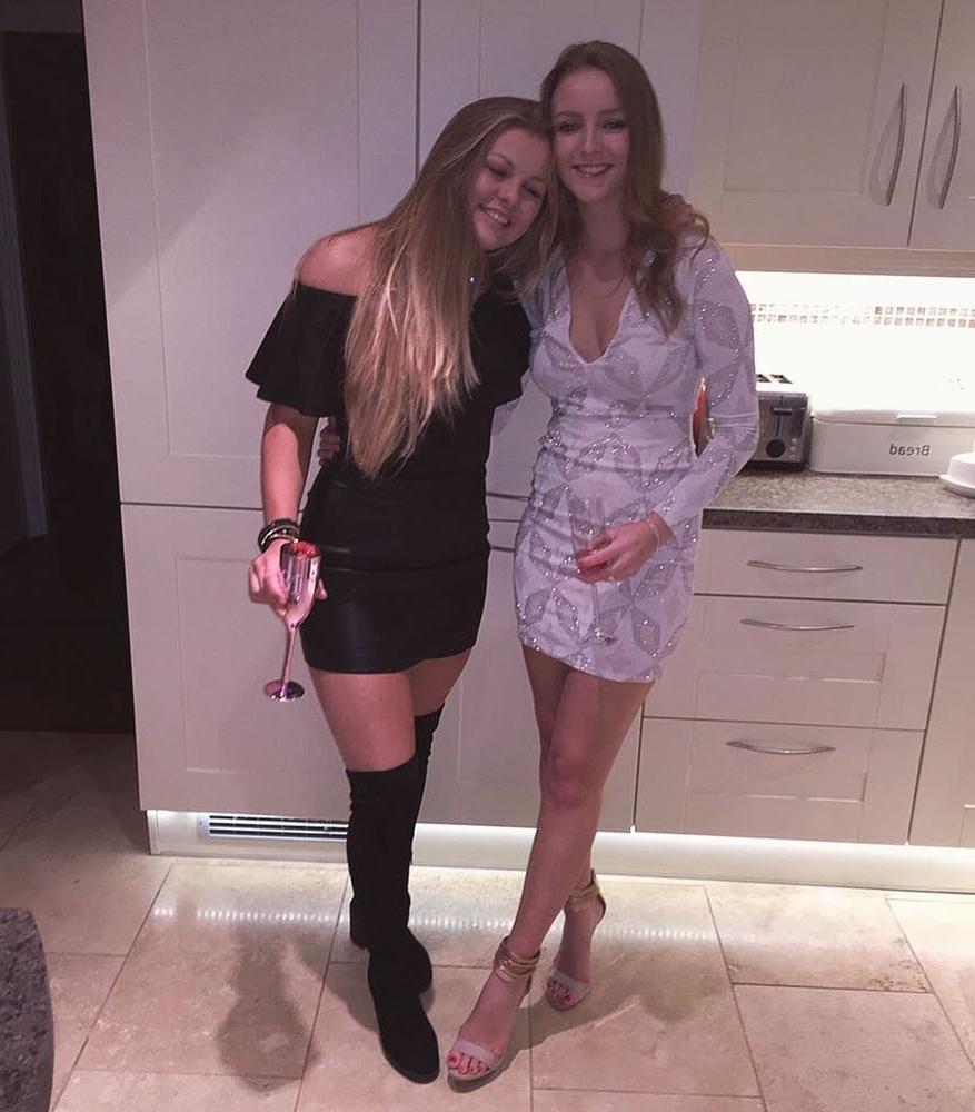 23P Rich Posh Blonde Teen Thick Ass