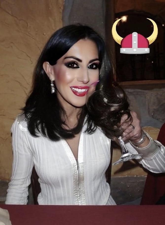 25P Fetish Makeup 8