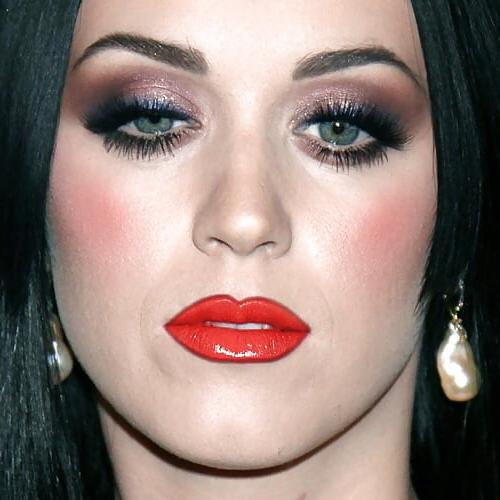 25P Fetish Makeup 8
