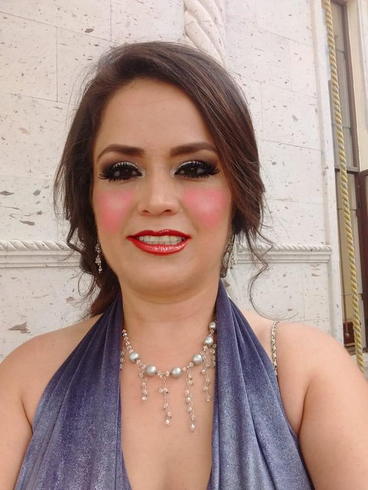 25P Fetish Makeup 8