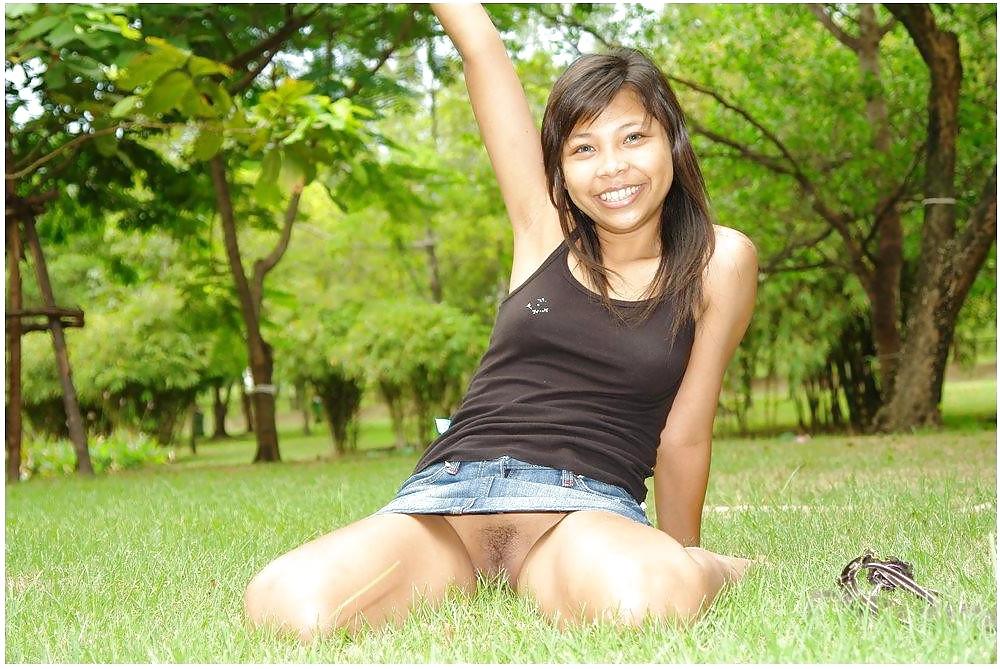 25P HORNY WILD ASIAN GIRLS 15