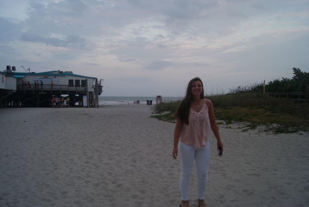 25P Gorgeous teen friends vacation pics