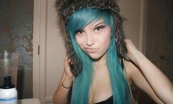 25P Colored hair!
