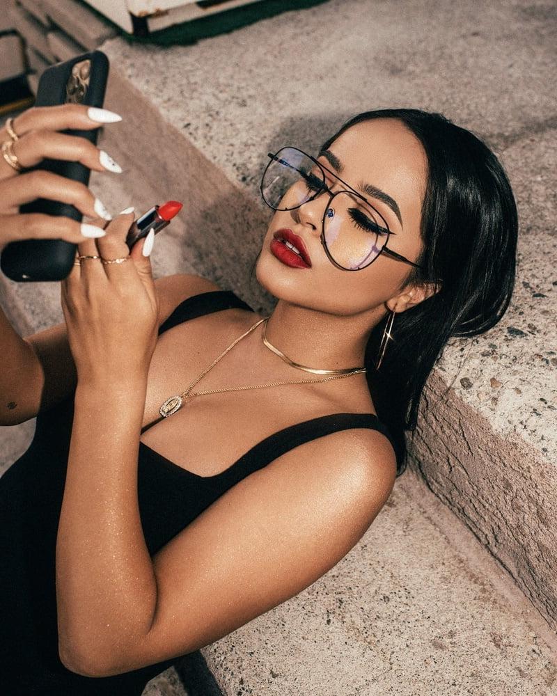 18P Gorgeous Becky G
