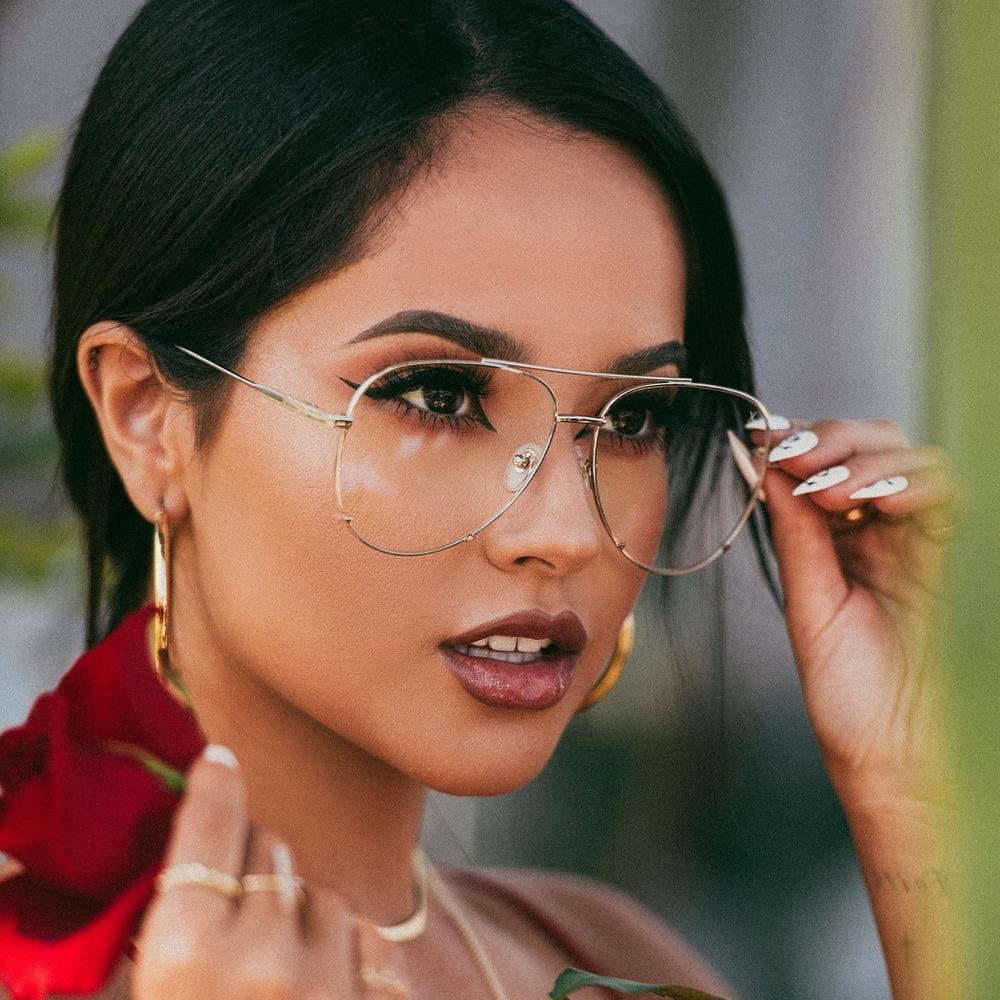 18P Gorgeous Becky G