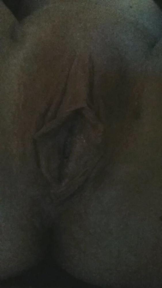 9P Mature lady doing hot things