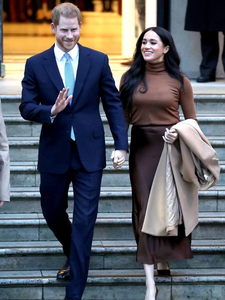 12P Stroke to Meghan Markle