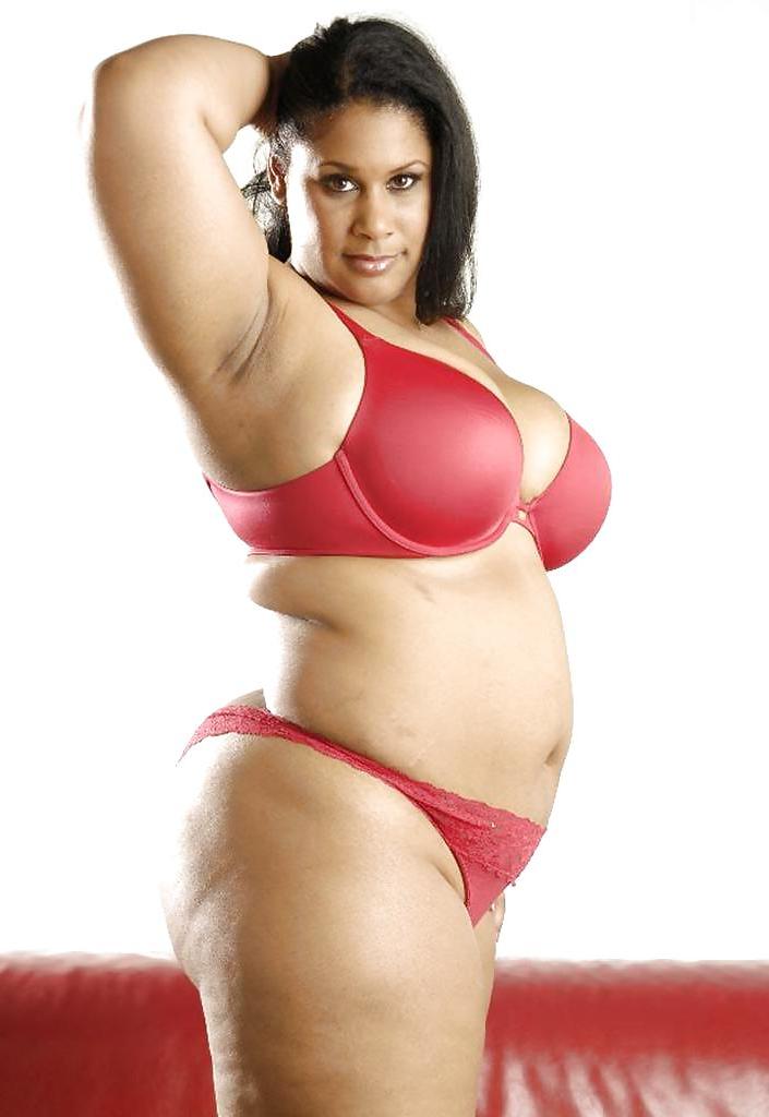 14P Beautiful Ebony In Red Panties