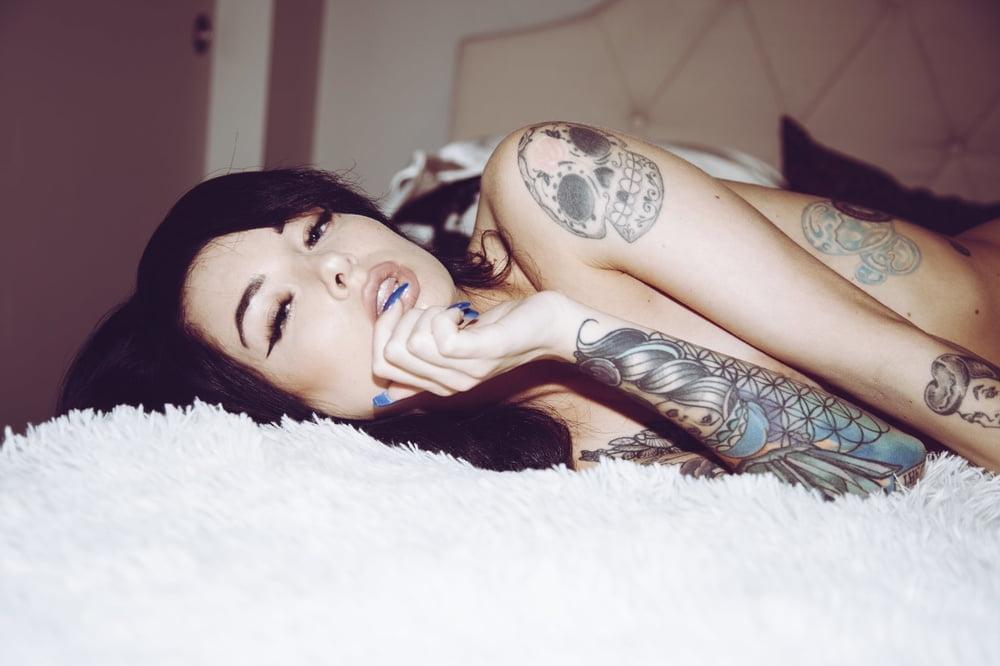 25P Lil... Gothic Slut