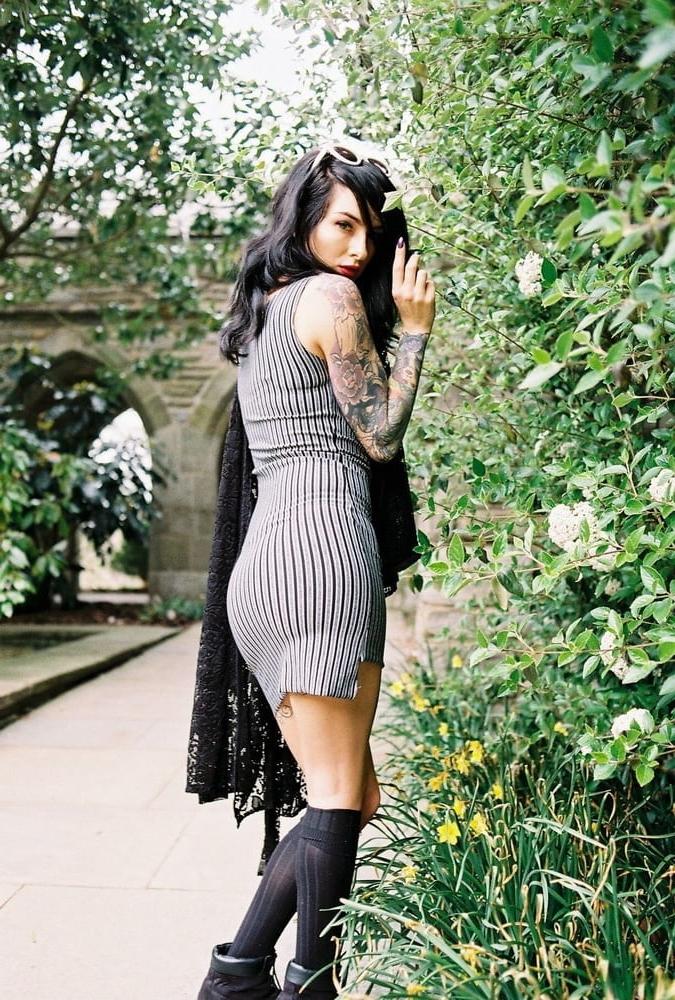 25P Lil... Gothic Slut