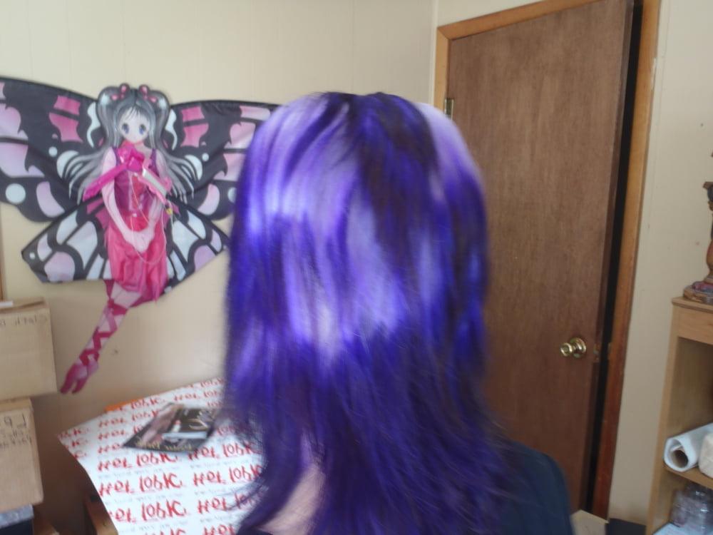 25P Goth teen shows off NN