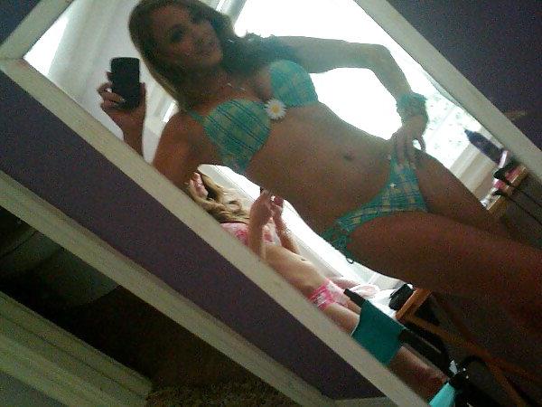 25P Hot British teens 2