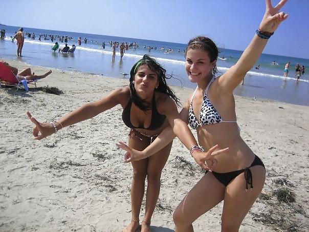21P Boston University Girls in Bikinis