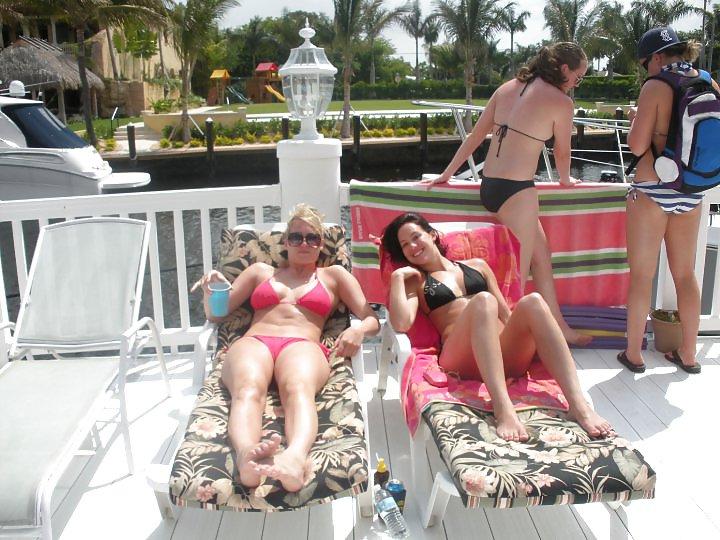 21P Boston University Girls in Bikinis