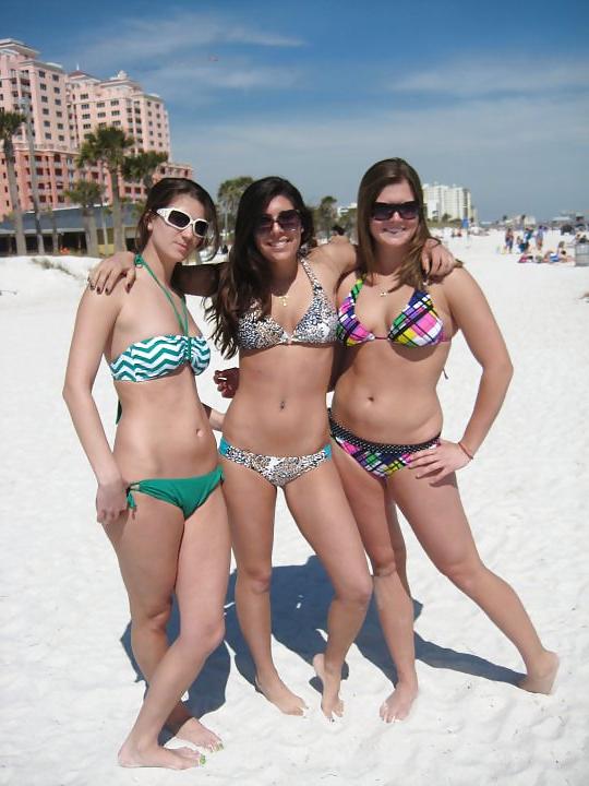21P Boston University Girls in Bikinis