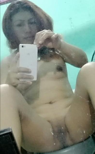 25P Lady coppel elektra milf panocha depilada infiel con el jefe