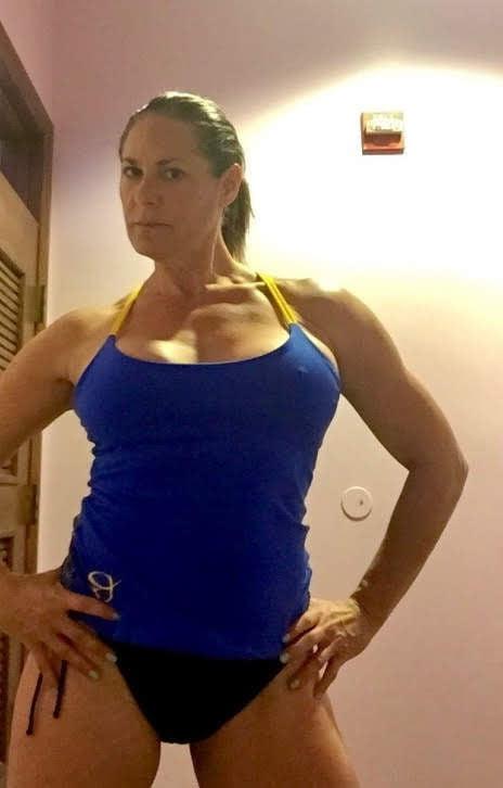 22P Gorgeous Mature Loves Sex