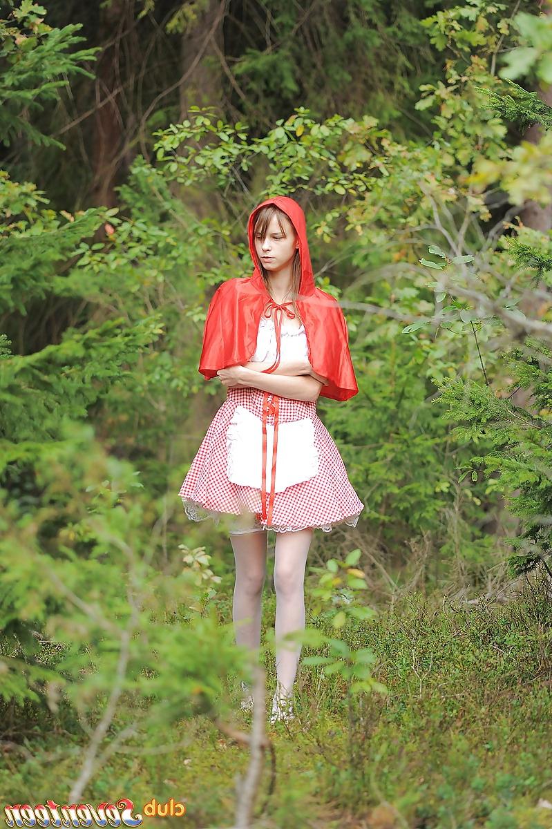 7P Red riding hood