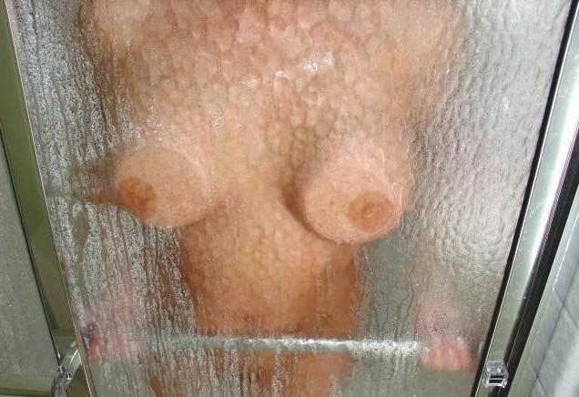 25P Matures in shower or tub 12