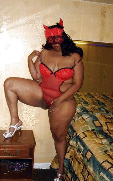 25P Wonderful Mature Black Women Part I of II