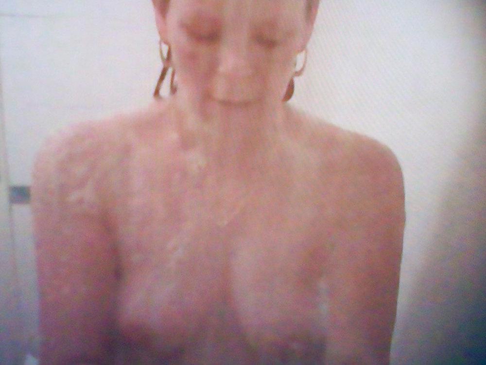17P See wife in and out of shower