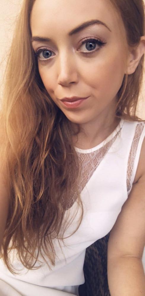 18P Charlotte C - BritishTeens