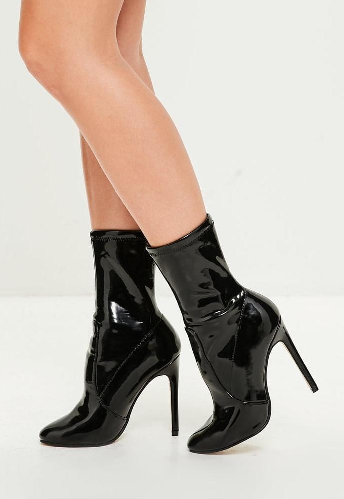 25P Foot and Shoe Fetish