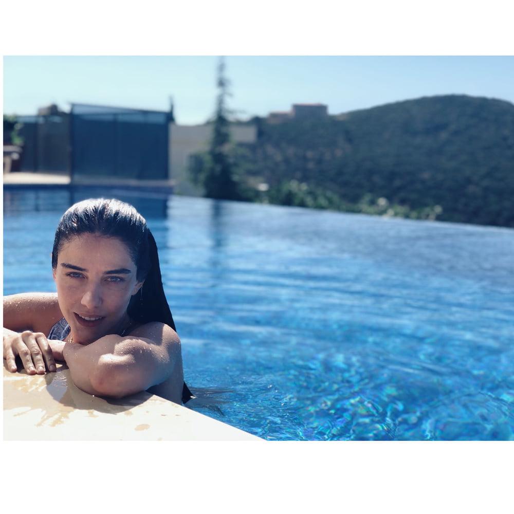 25P Ozge Gurel Sexy Turkish Actress