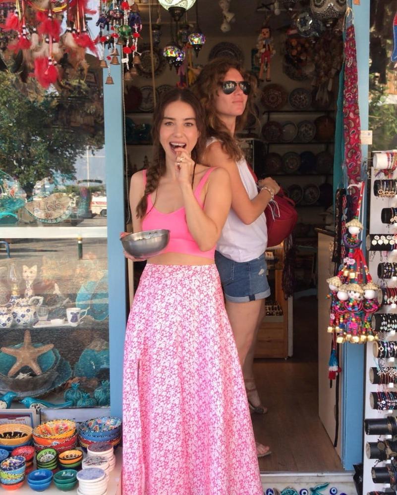 25P Ozge Gurel Sexy Turkish Actress
