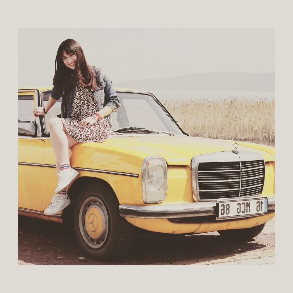 25P Ozge Gurel Sexy Turkish Actress