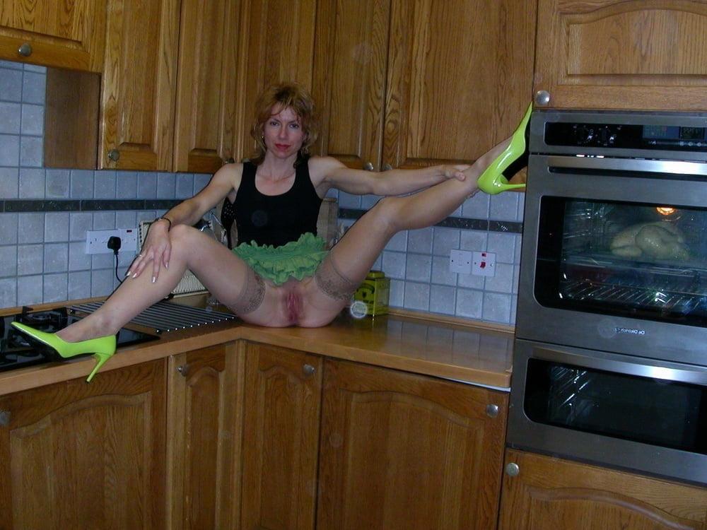 23P KITCHEN BEAUTIES