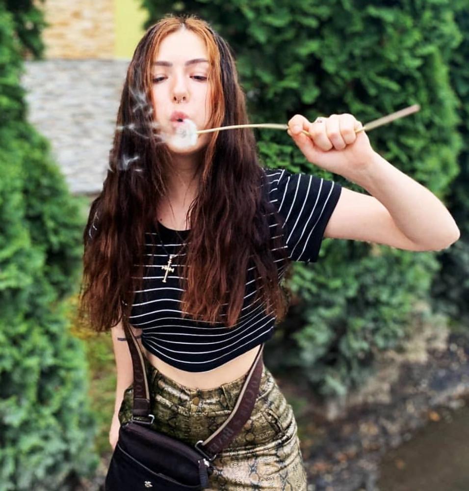 25P Ukrainian Insta TikTok Slutty Teen