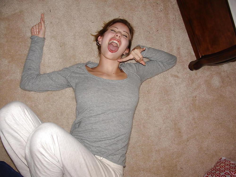 25P BRITISH HOT AMATEUR