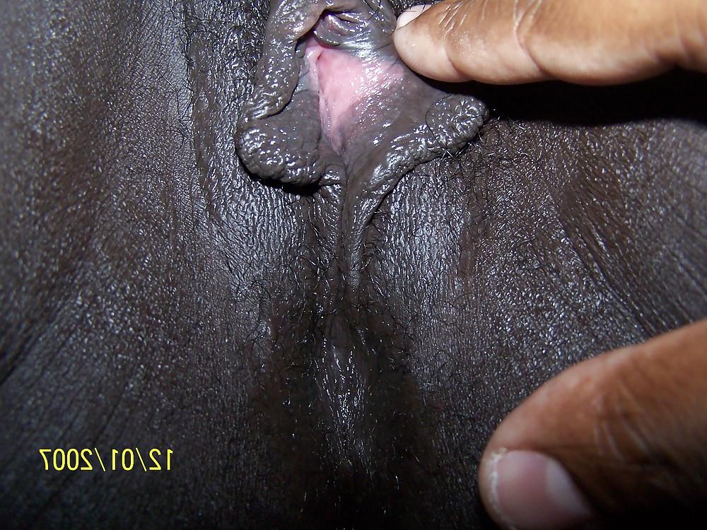 8P BLACK PUSSY