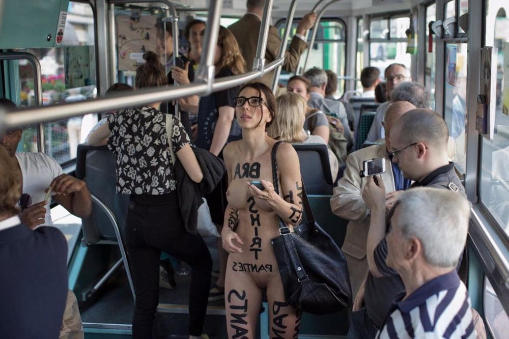 20P Nude in Public Vol. 5
