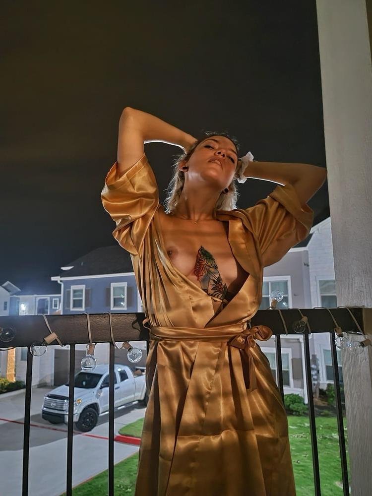 20P Nude in Public Vol. 5