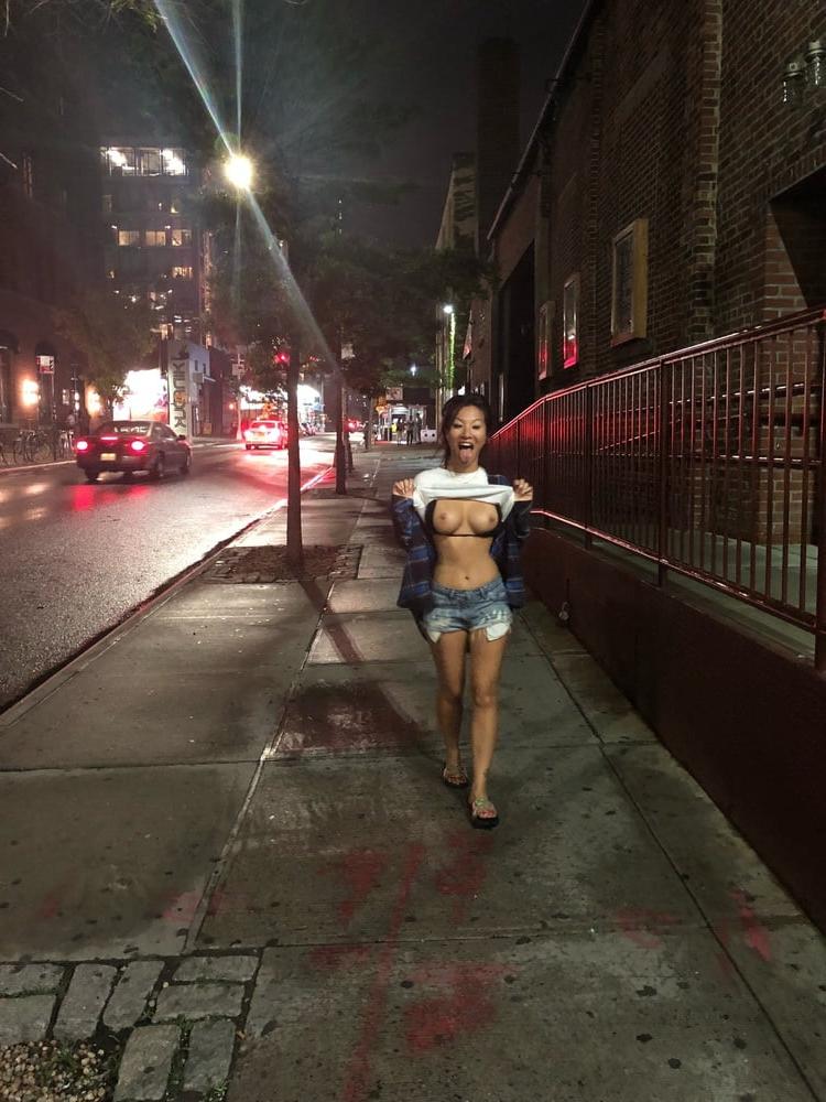 20P Nude in Public Vol. 6