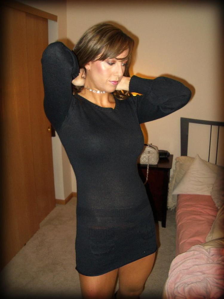 25P Babe Monica and Her Gorgeous Body