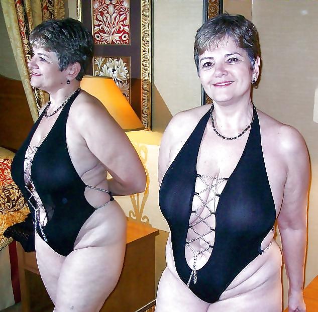 25P Sexy Short Hair Gilf
