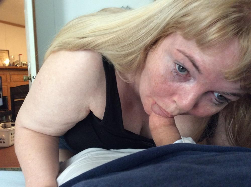 14P Naughty Milfs Matures