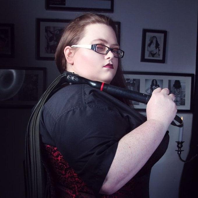 6P Lady Kalia.  BBW